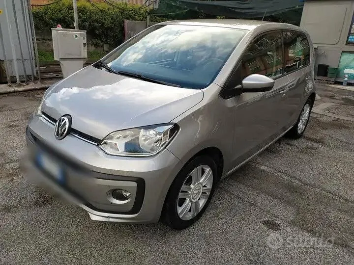 Volkswagen Up