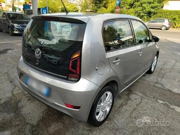 Volkswagen Up 2018 photo 5