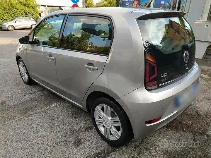 Volkswagen Up 2018 photo 4
