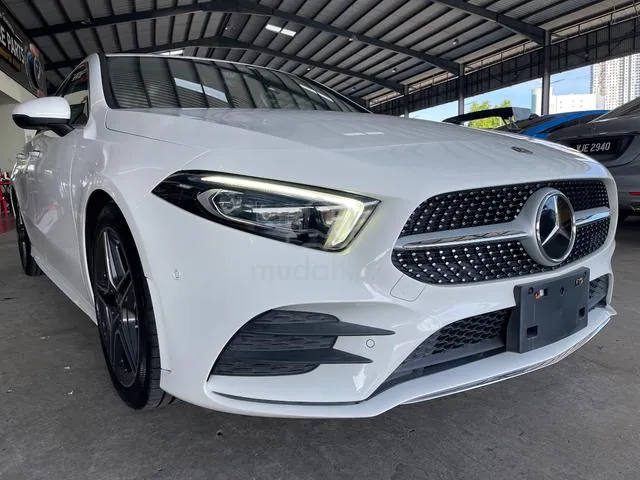 Mercedes-Benz A180