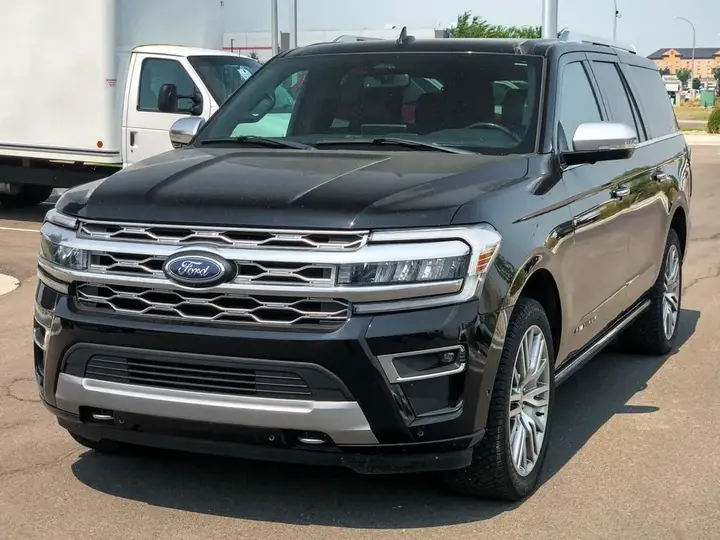 Ford Expedition 2022 photo 3