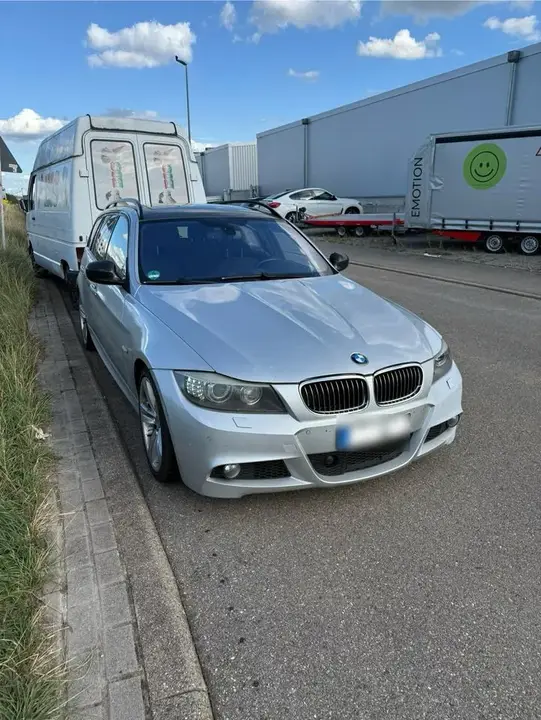 BMW 330D