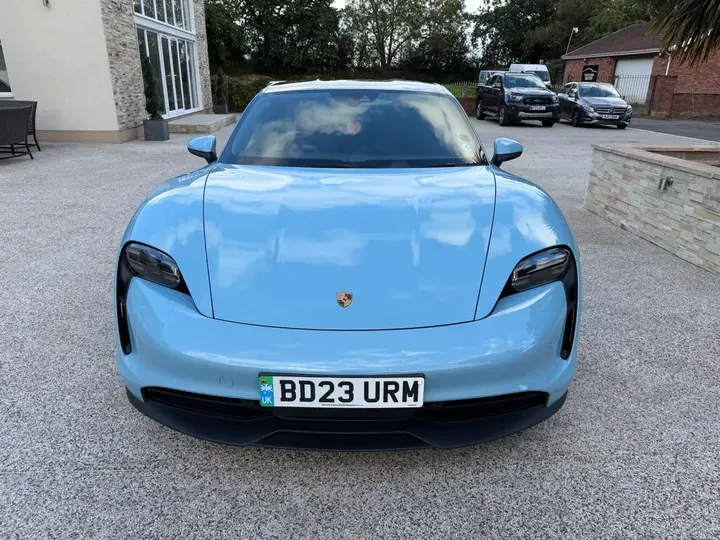 Porsche Taycan 2023 photo 4