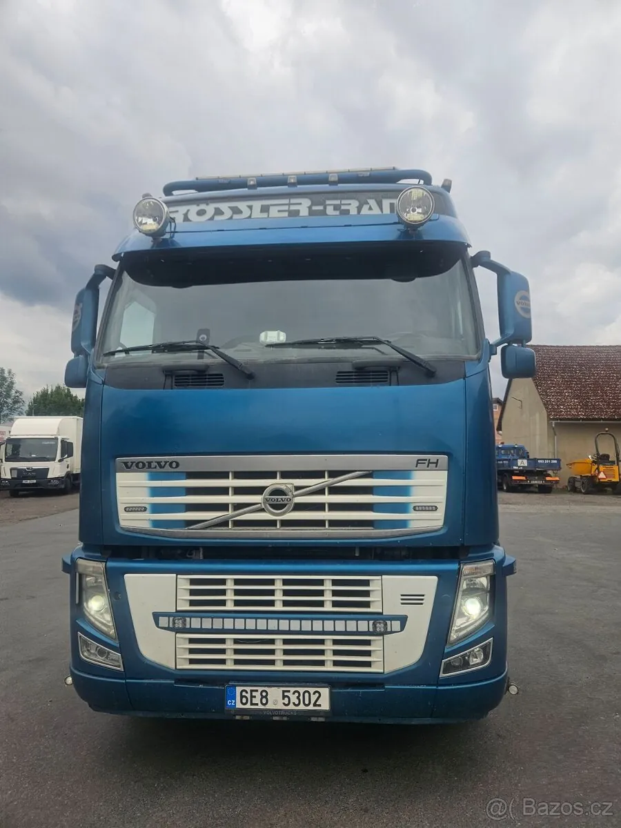 Volvo Fh 6X4 2011 photo 4