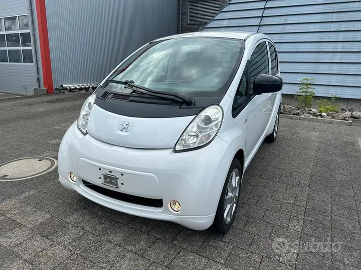 Peugeot Ion