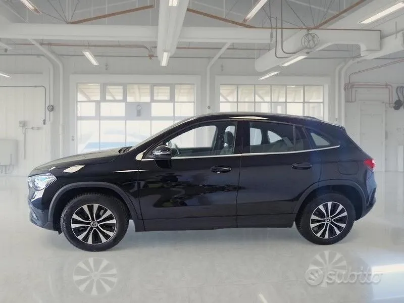 Mercedes-Benz Gla 2022 photo 5