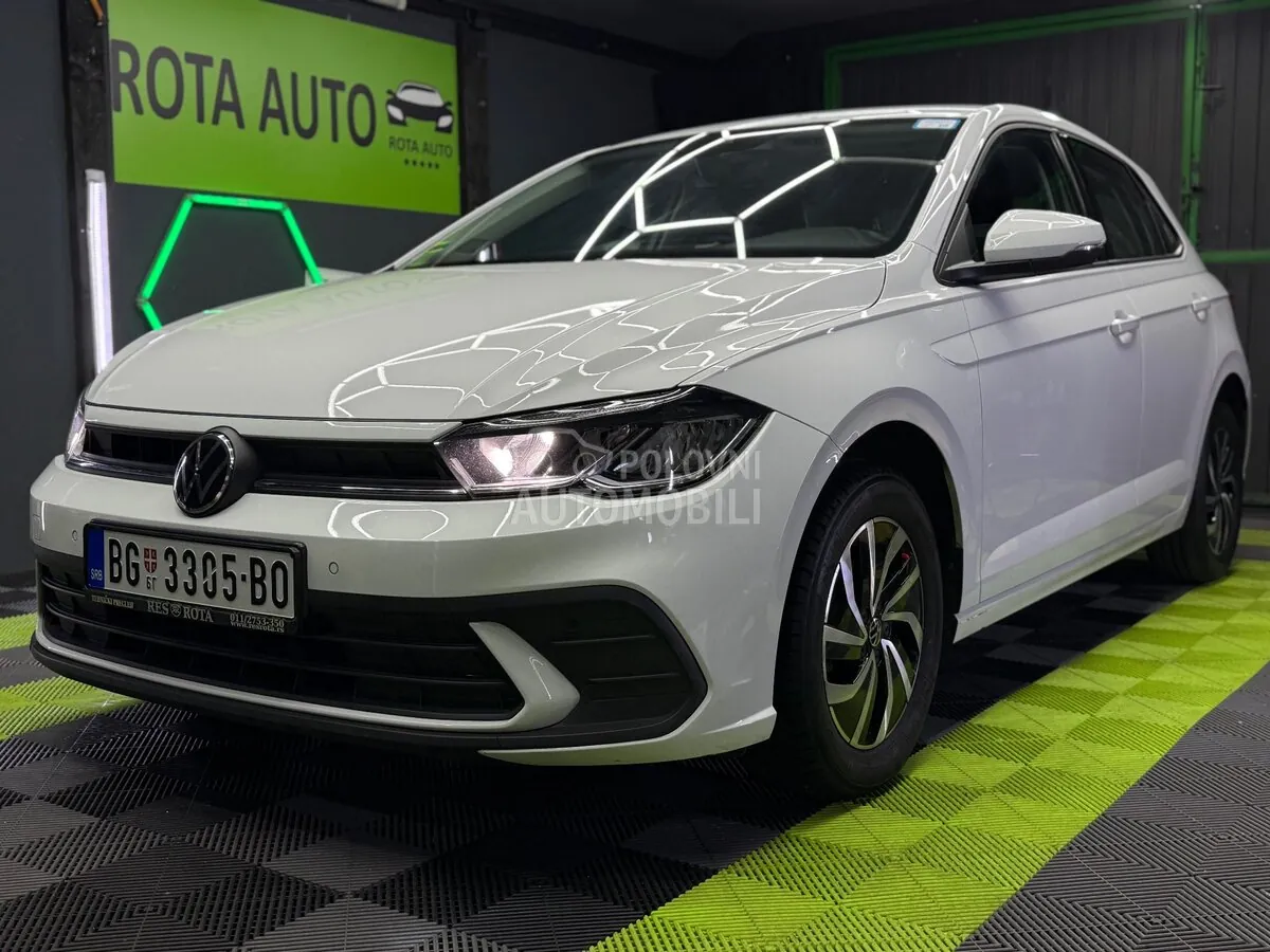 Volkswagen Polo 2023 photo 2