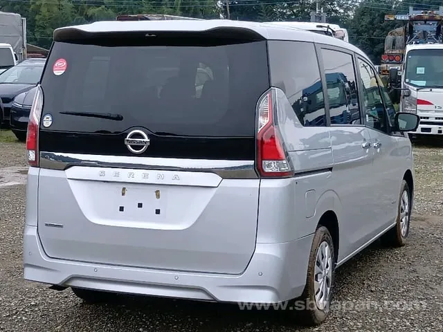 Nissan Serena Xv 2022 photo 4