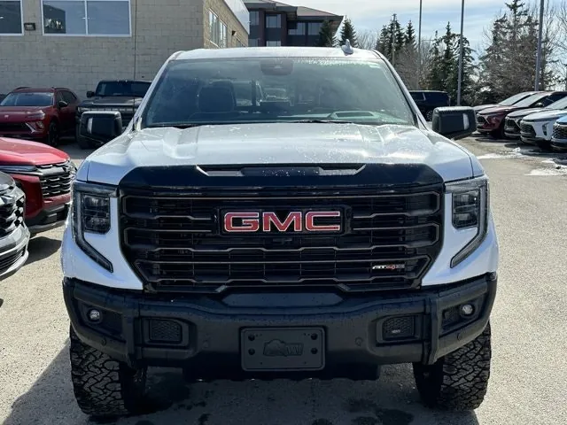 GMC Sierra 1500 2026 photo 2