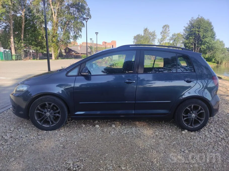 Volkswagen Golf Plus 2010 photo 3
