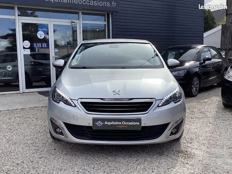 Peugeot 308 2017 photo 2