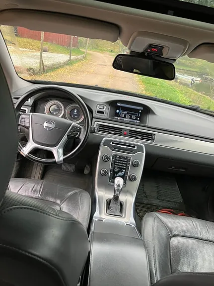Volvo V70 2013 photo 5