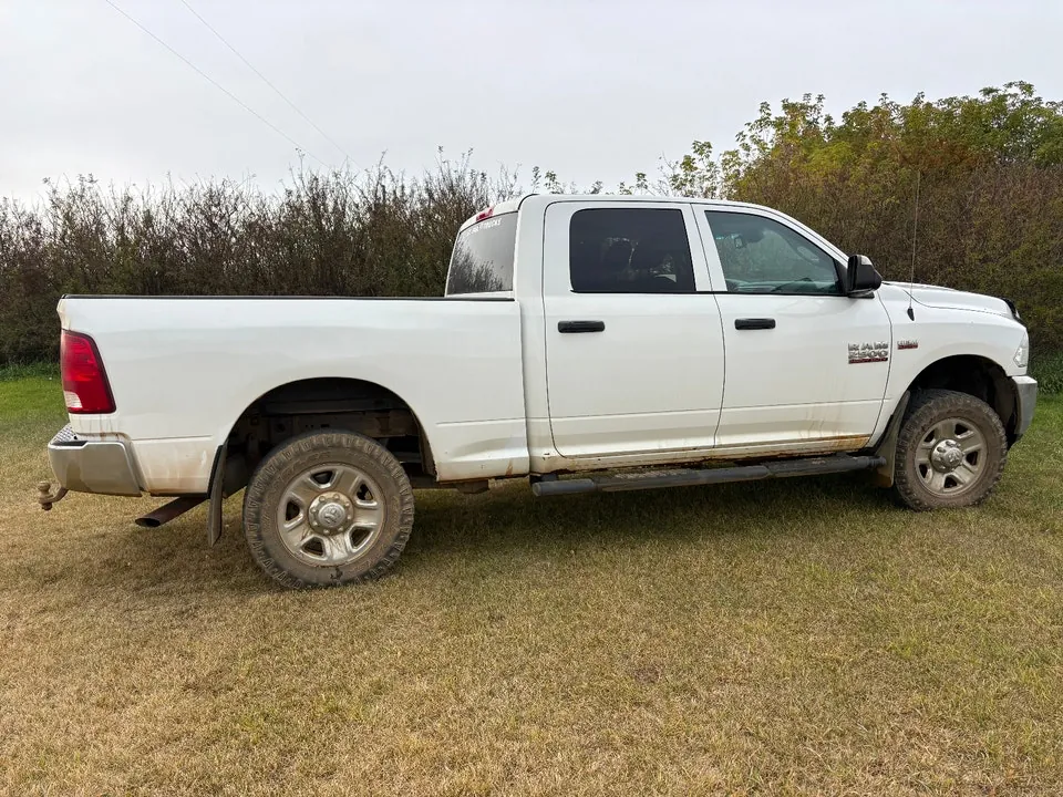 Ram 2500 2014 photo 2