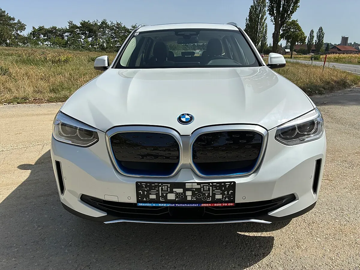 BMW Ix3 2021 photo 2