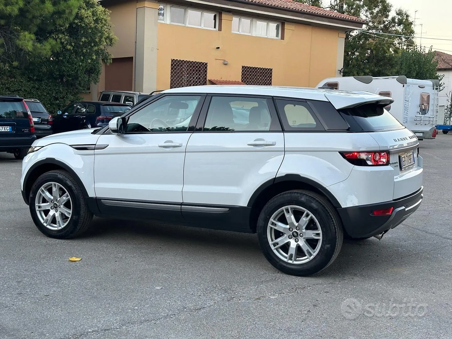 Land Rover Range Rover Evoque 2013 photo 4