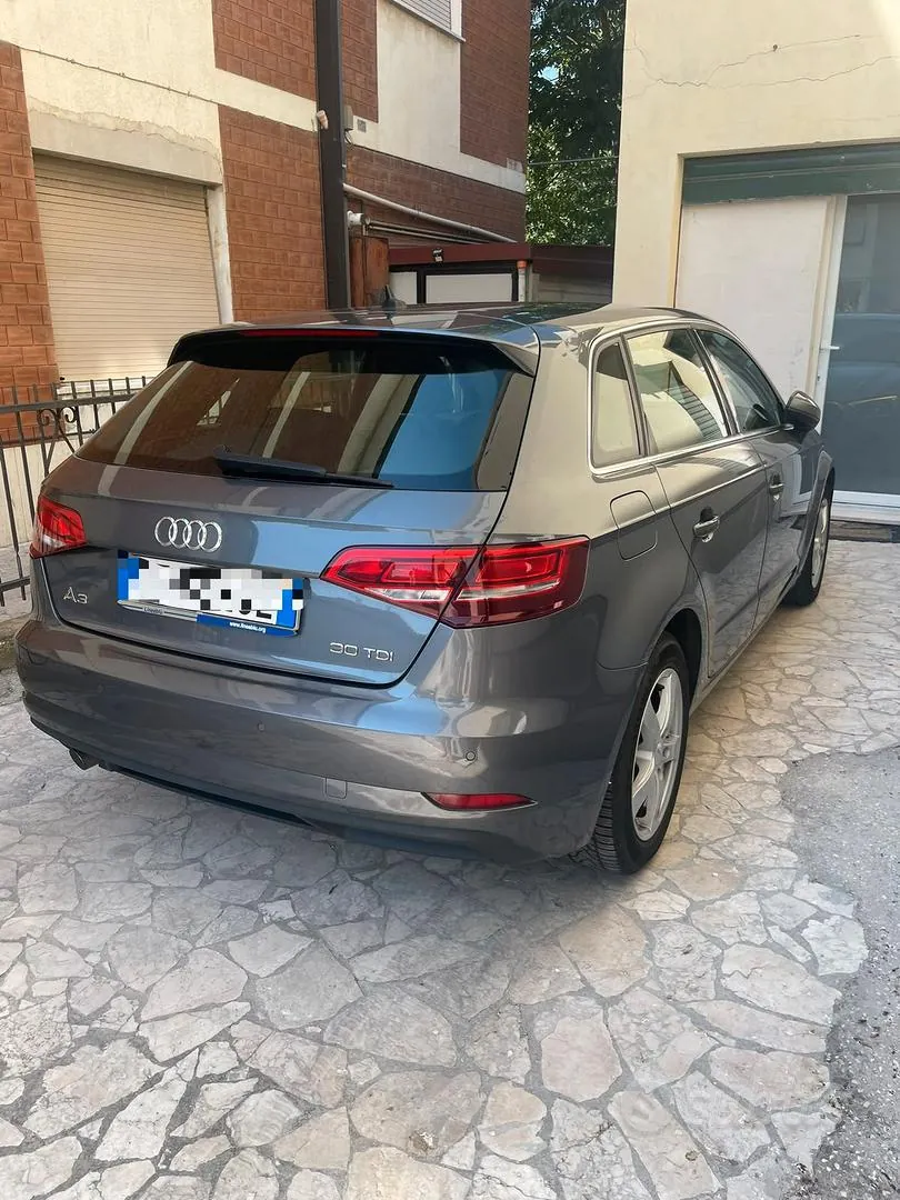 Audi A3 2018 photo 3