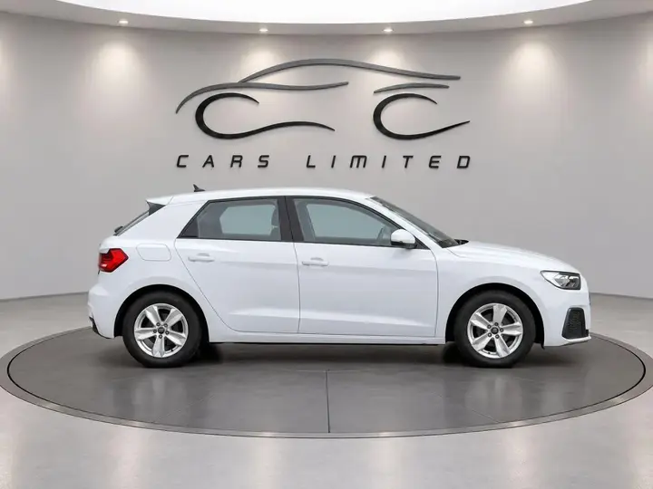 Audi A1 2022 photo 2