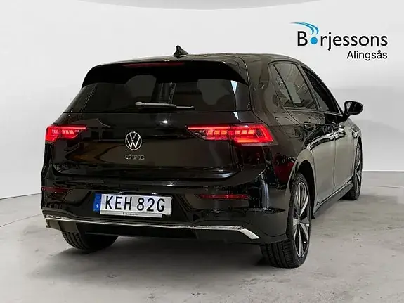 Volkswagen Golf I 2024 photo 3