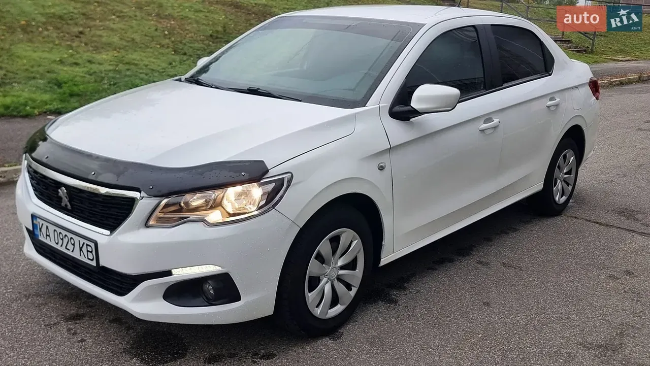 Peugeot 301