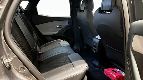 Ford Explorer 2026 photo 5