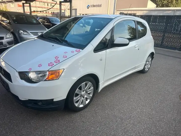 Mitsubishi Colt