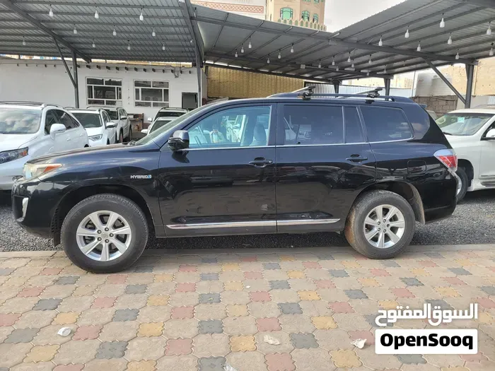 Toyota Highlander 2012 photo 3