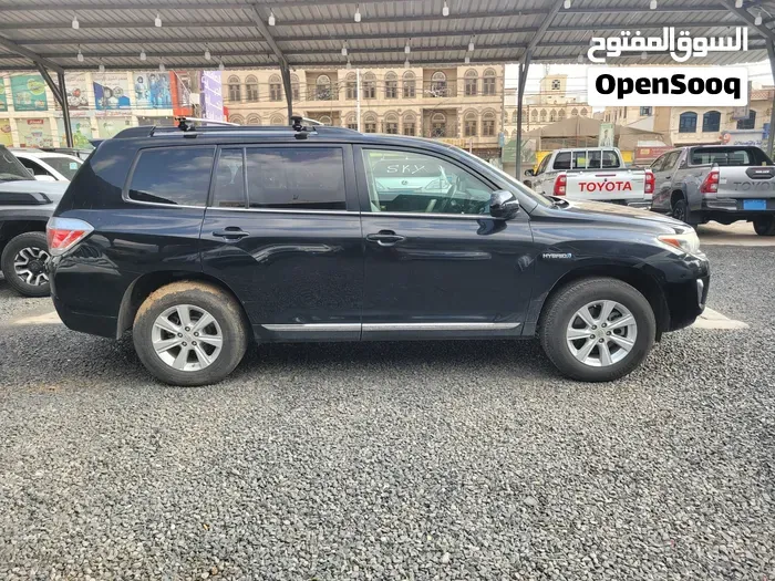 Toyota Highlander 2012 photo 4