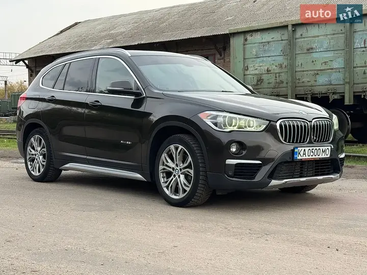 BMW X1 2015 photo 2