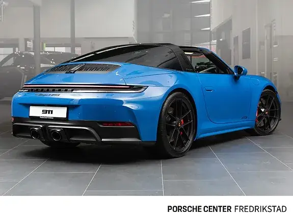 Porsche 911 Targa 4 Gts 2025 photo 5