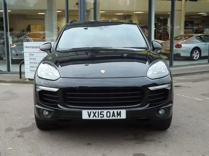 Porsche Cayenne 2015 photo 2
