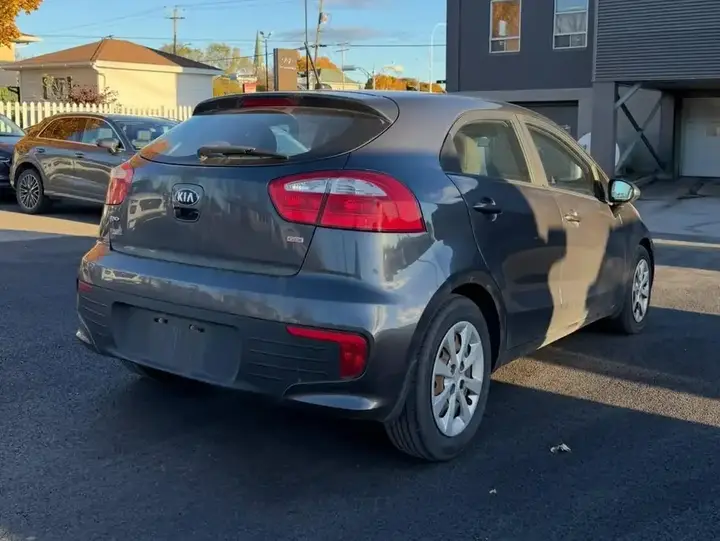 Kia Rio 2017 photo 3