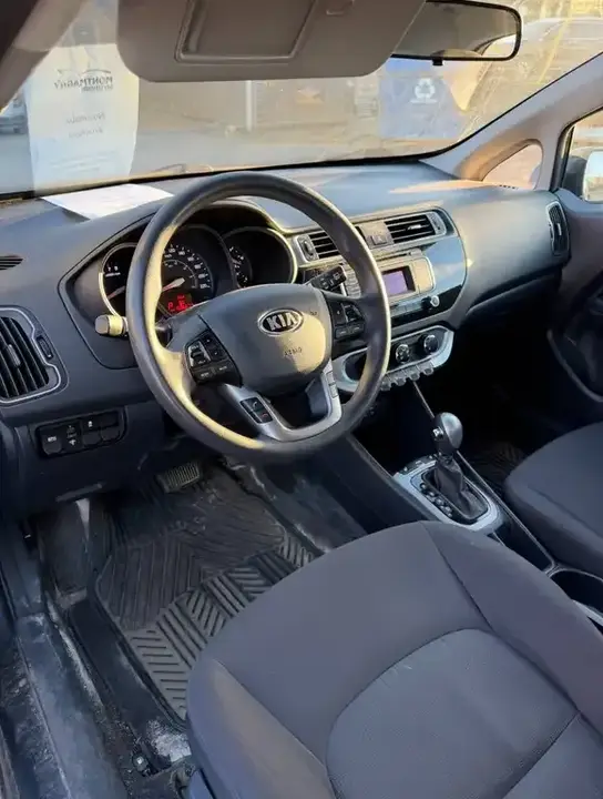 Kia Rio 2017 photo 5