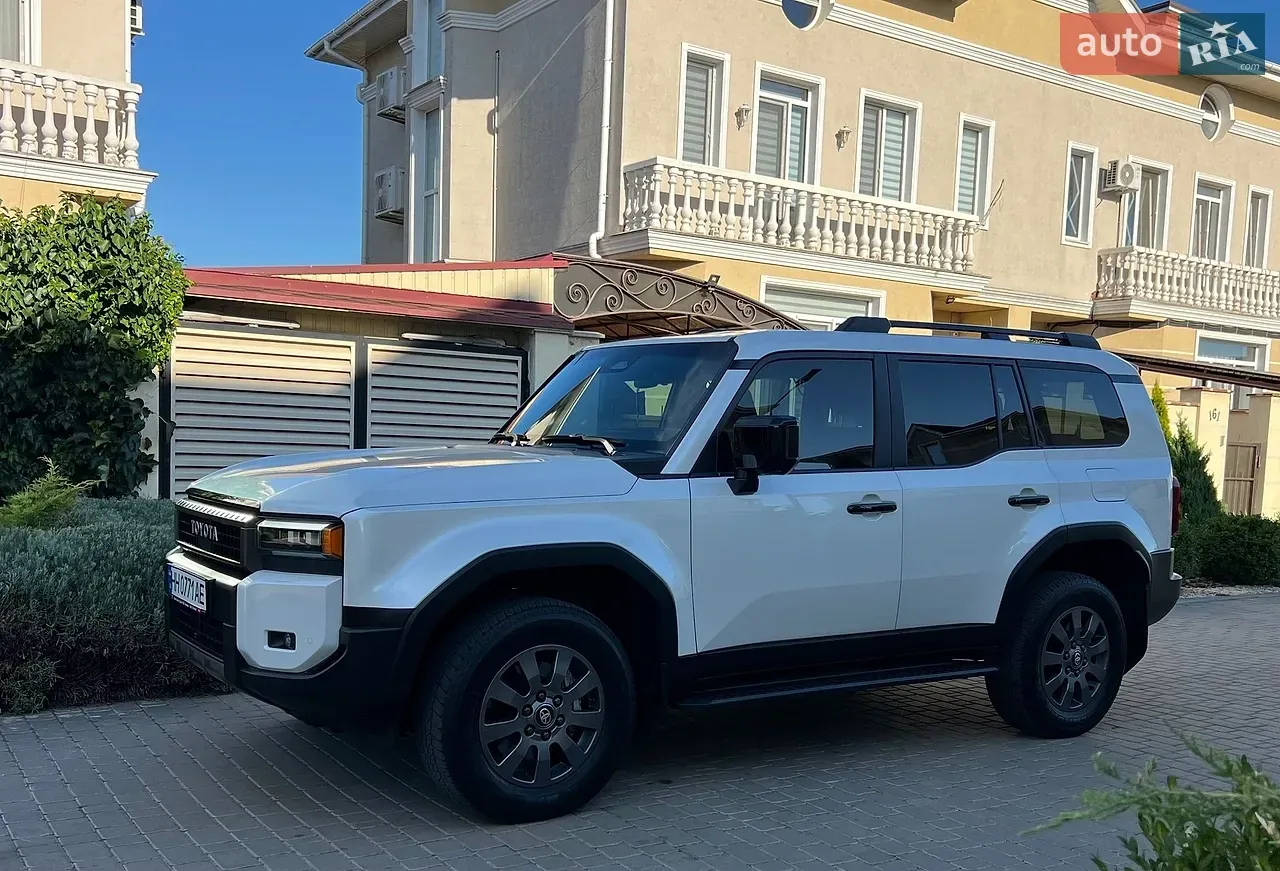Toyota Land Cruiser Prado 2024 photo 5
