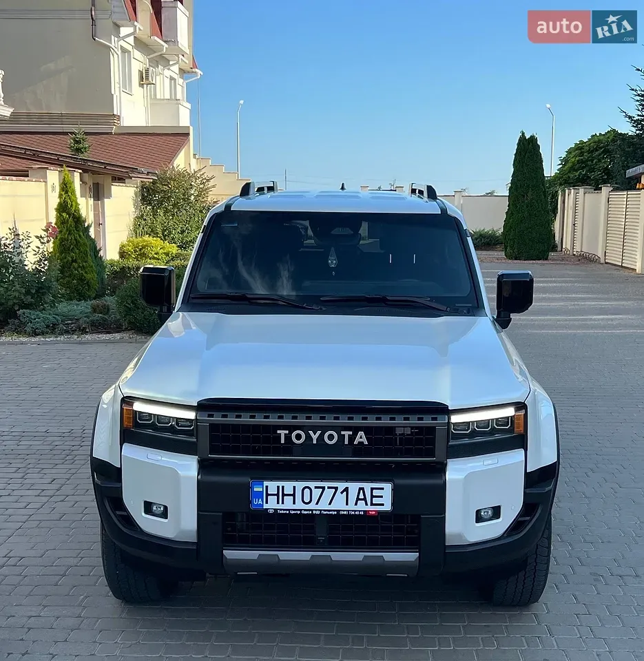 Toyota Land Cruiser Prado 2024 photo 4