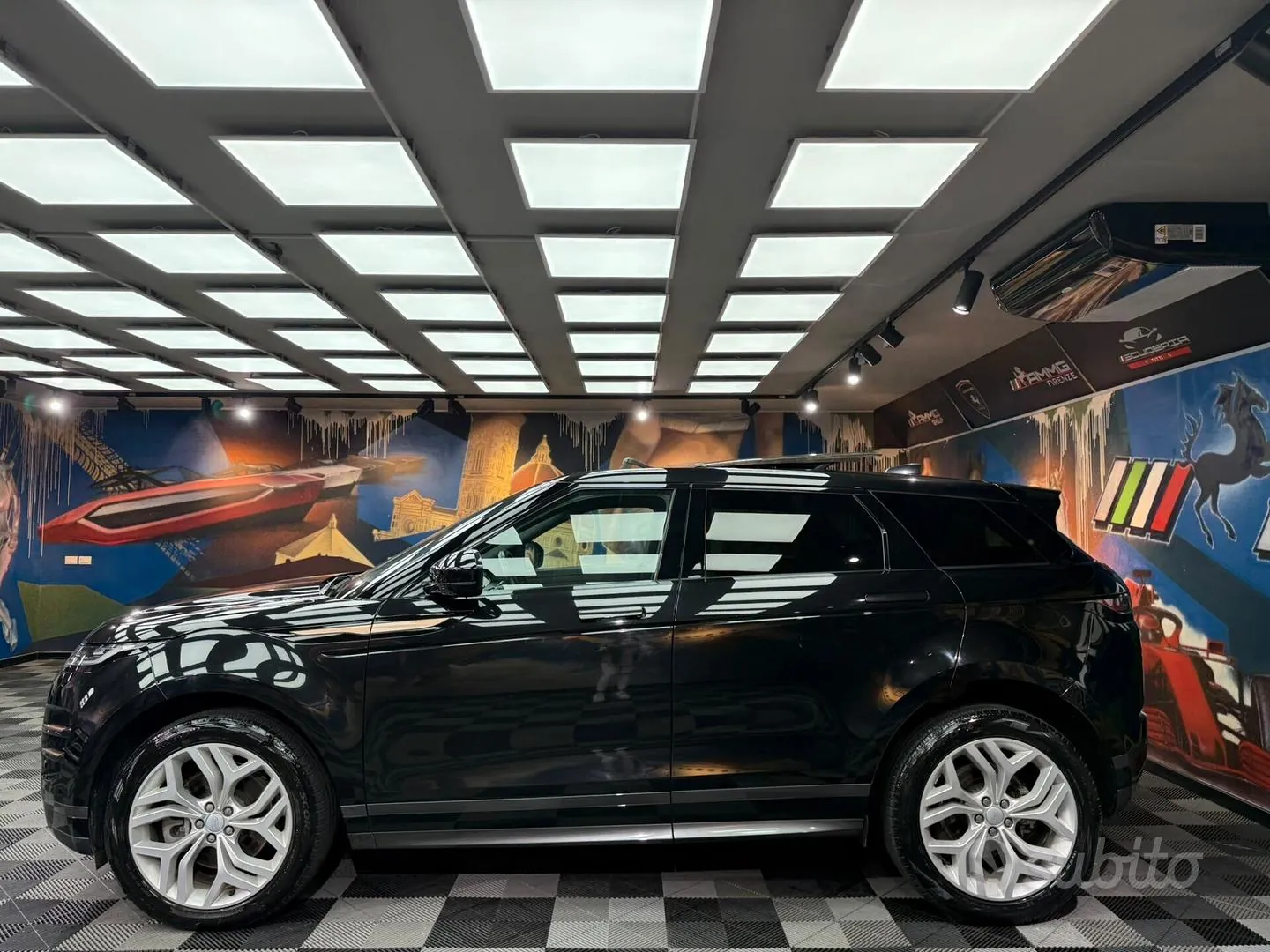 Land Rover Range Rover Evoque 2022 photo 4