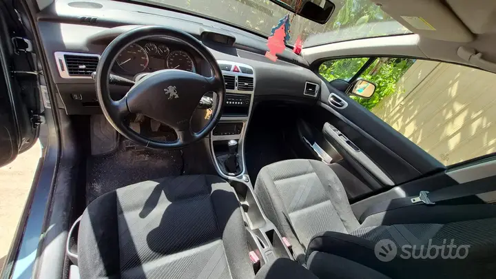 Peugeot 307 2006 photo 5