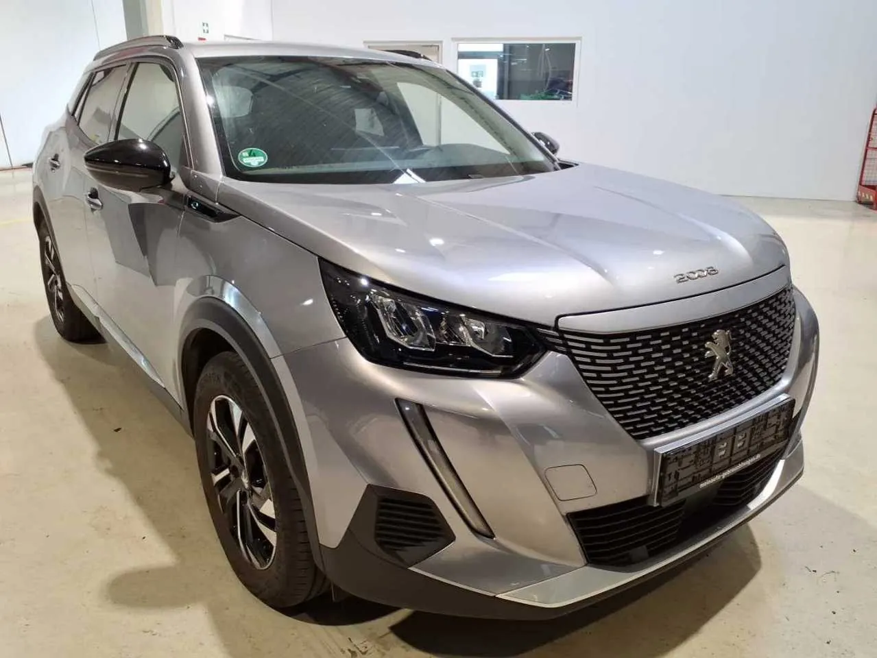 Peugeot E-2008 Allure