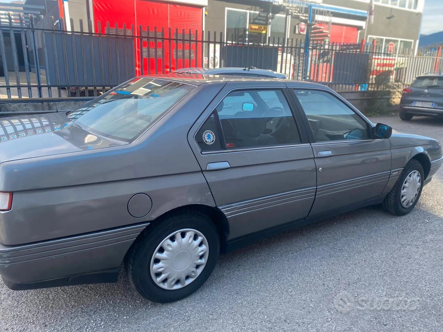 Alfa Romeo 164 1990 photo 2