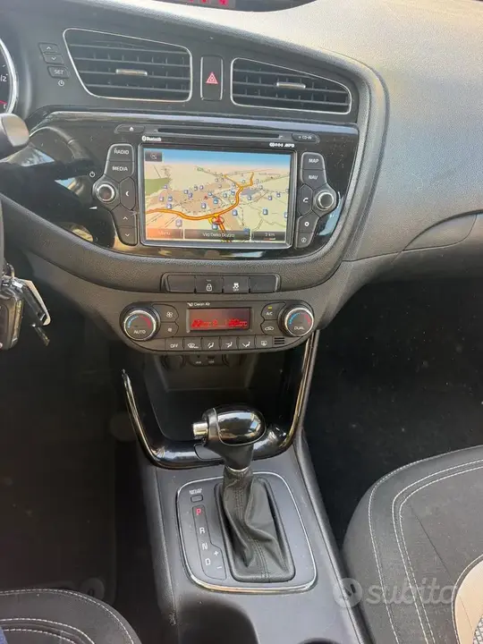 Kia Ceed 2013 photo 5