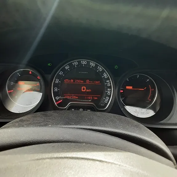 Citroen C5 2011 photo 2