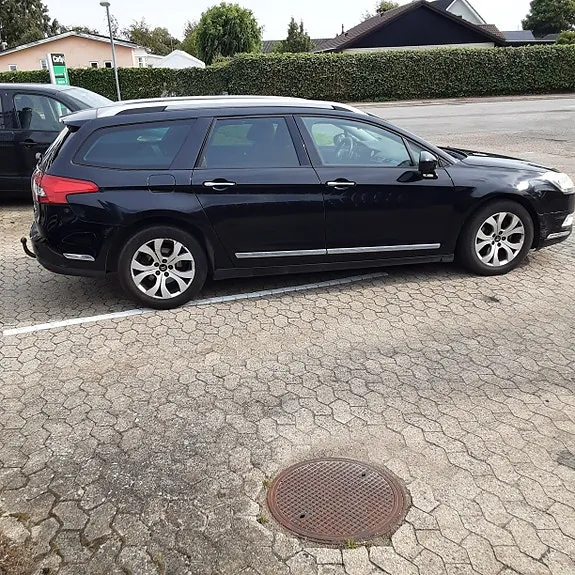 Citroen C5 2011 photo 3