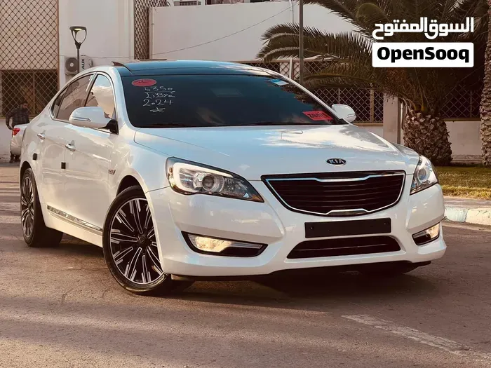 Kia Cadenza 2012 photo 4
