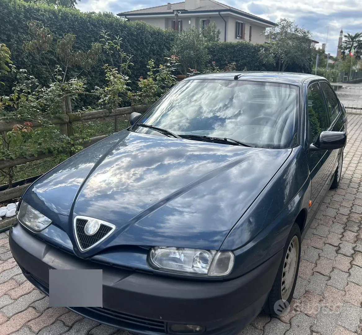 Alfa Romeo 146