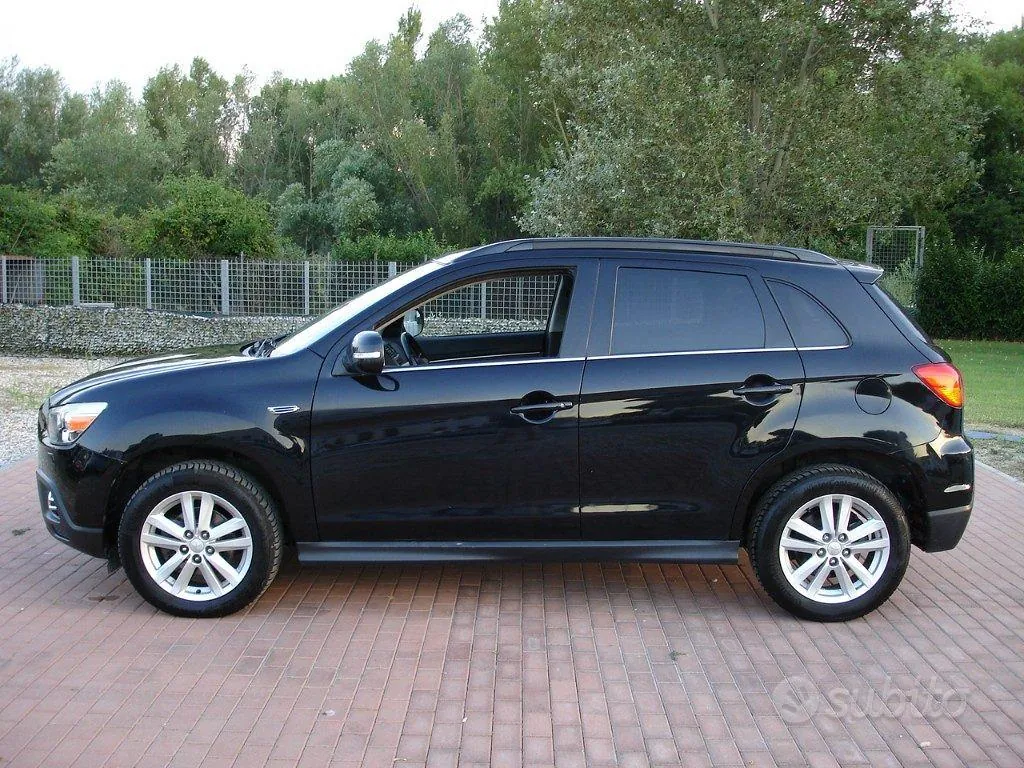 Mitsubishi Asx 2012 photo 4
