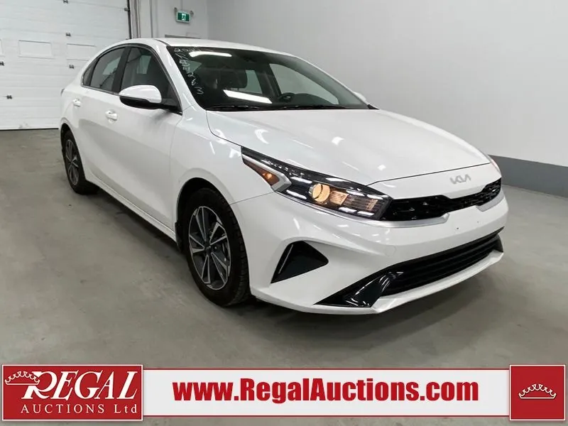 Kia Forte 2024 photo 2