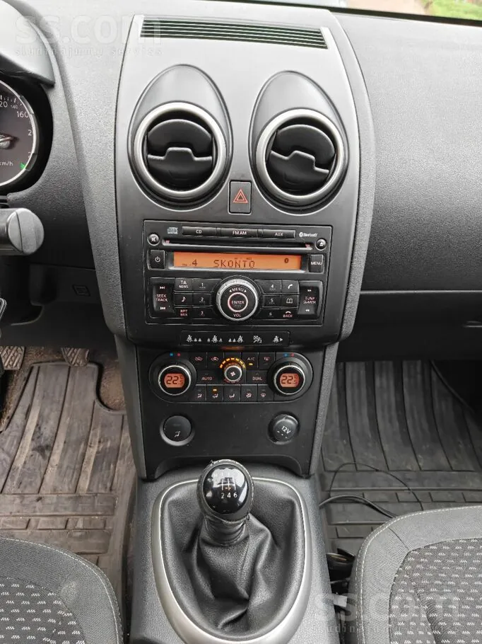 Nissan Qashqai 2009 photo 4