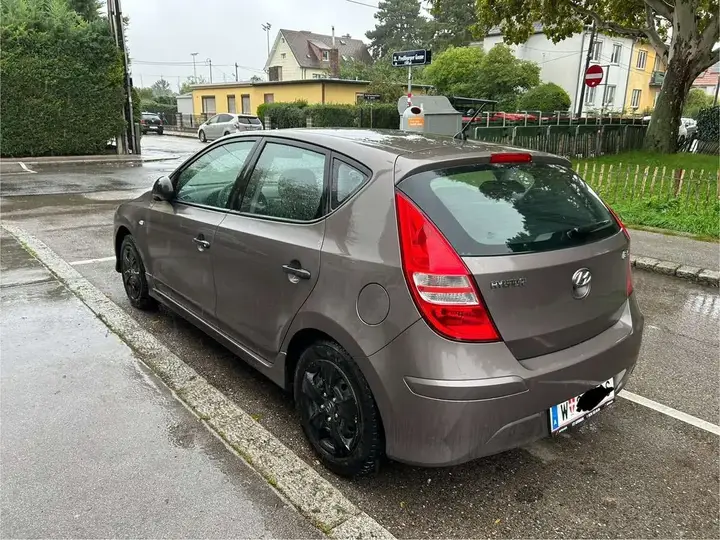 Hyundai I30 2011 photo 3
