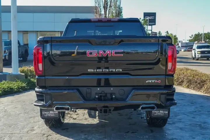 GMC Sierra 1500 2026 photo 3
