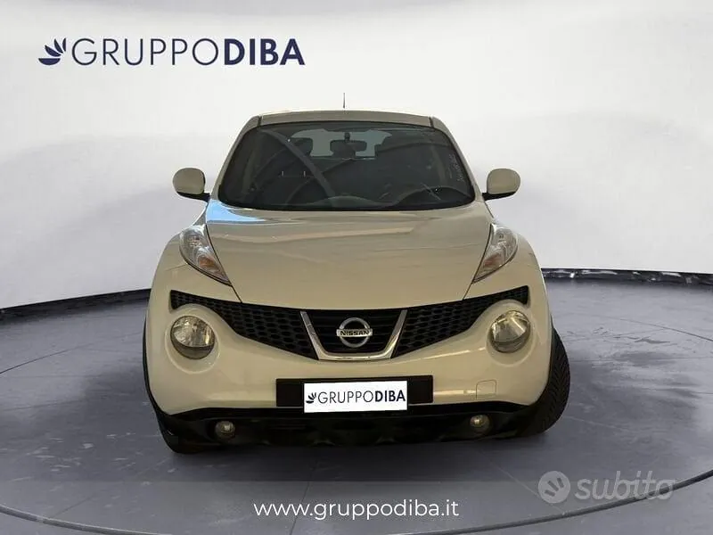 Nissan Juke 2011 photo 2