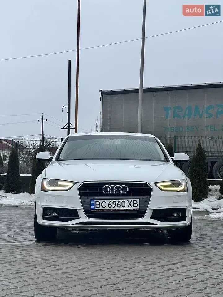 Audi A4 2014 photo 3
